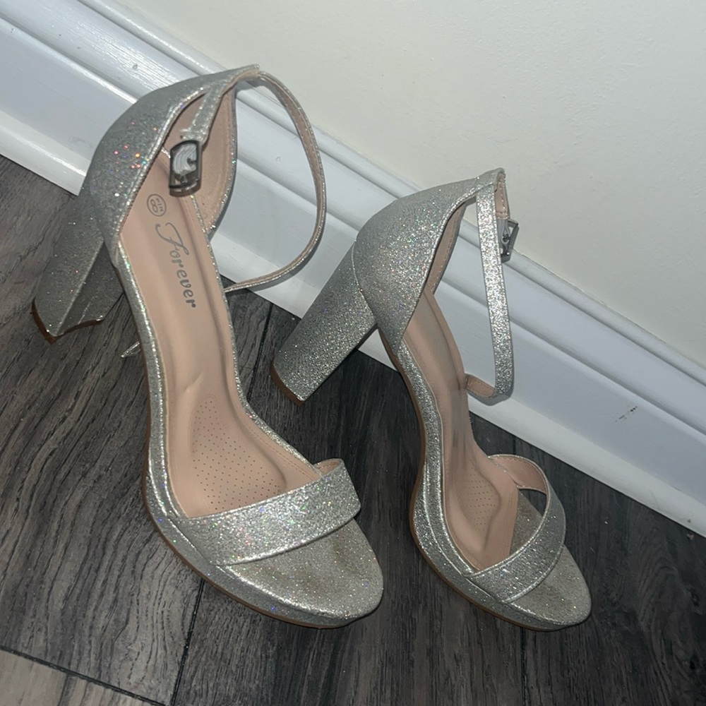 Sparkling silver heels, size 8 1/2.